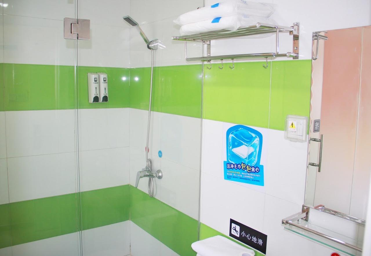 7Days Inn Huizhou Daya Bay Aotou Bagian luar foto